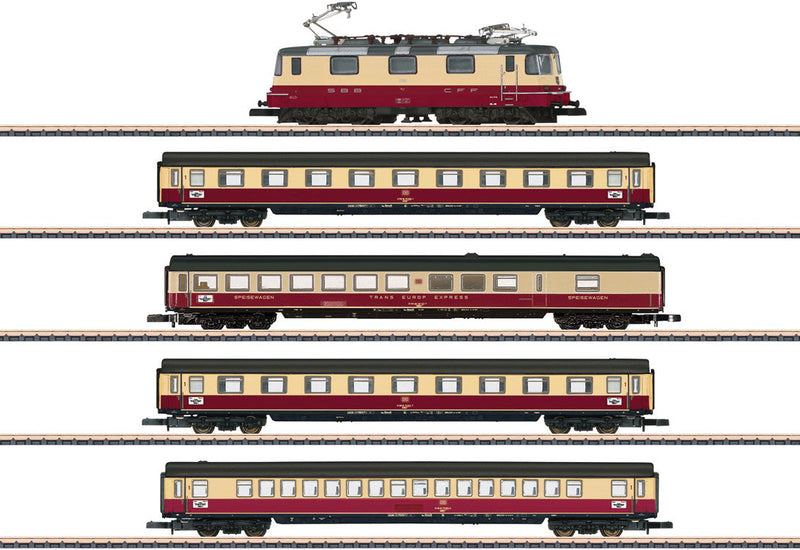 TEE 75 Roland Train-Only Set - Standard DC -- Swiss Federal Railways SBB Re 4/4 Electric, 4 Cars (Era IV 1971, red, ivory)