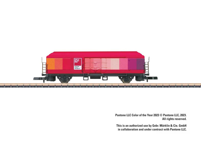 2-Axle Boxcar - Ready to Run -- 2023 Pantone(R) Color of the Year (Viva Magenta)
