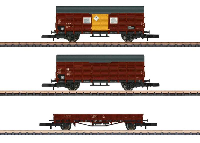 2 Type Gbkl Boxcars and 1 Klms 3430 Low-Side Gondola Set - Ready to Run -- German State Railroad DR (Era IVa, Boxcar Red)