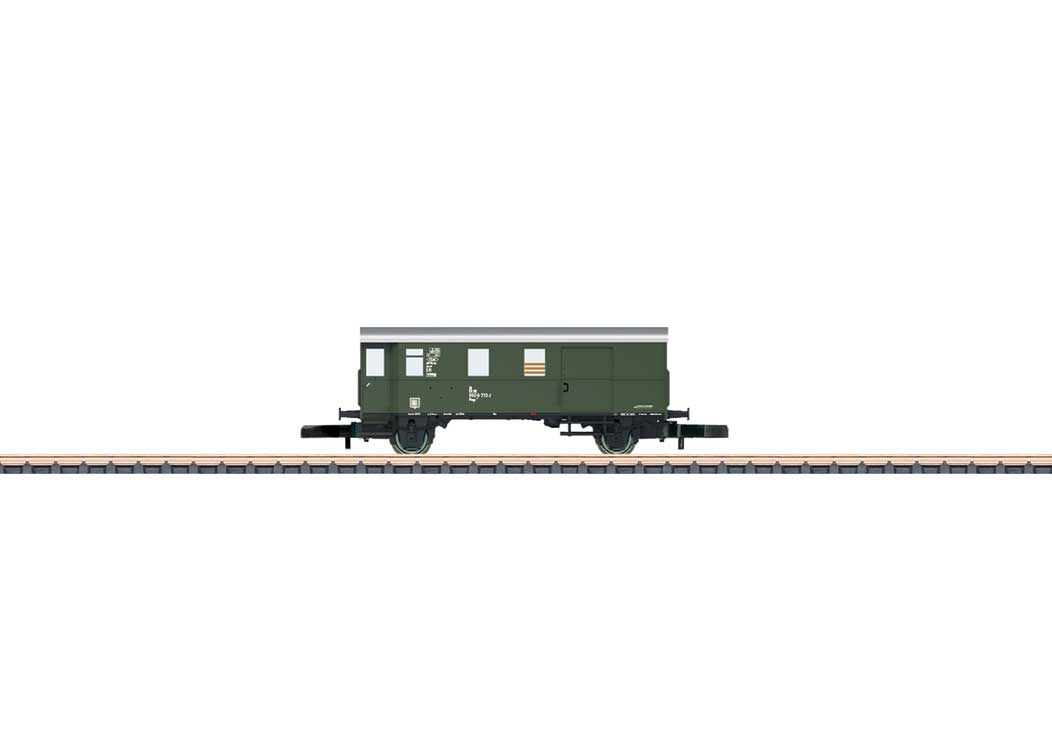 Type Pwgs 041 Freight Train Baggage Car - Ready to Run -- German Federal Railroad DB (Era IV, green, silver)