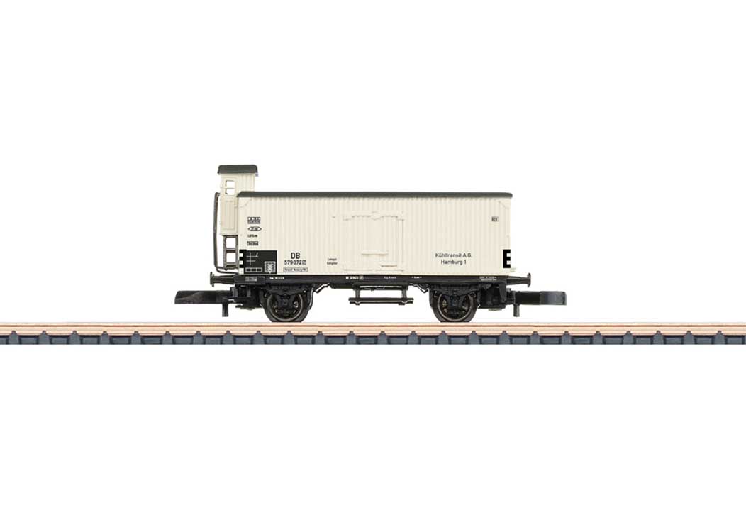 2-Axle Refrigerator Car w/Brakeman's Cab - Ready to Run -- Kuhltransit (Era III, white, black)