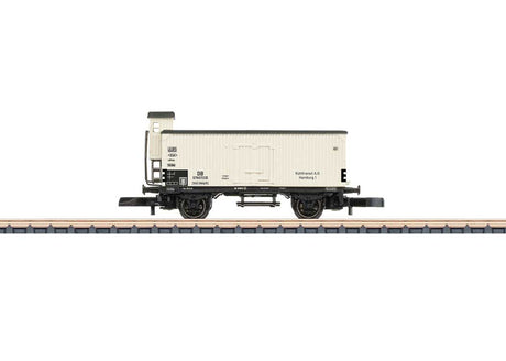 2-Axle Refrigerator Car w/Brakeman's Cab - Ready to Run -- Kuhltransit (Era III, white, black)