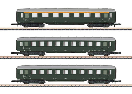 2 2nd & 1 1st Class Coach Set - Ready to Run -- Austrian Federal Railways OBB (Era III green, silver)