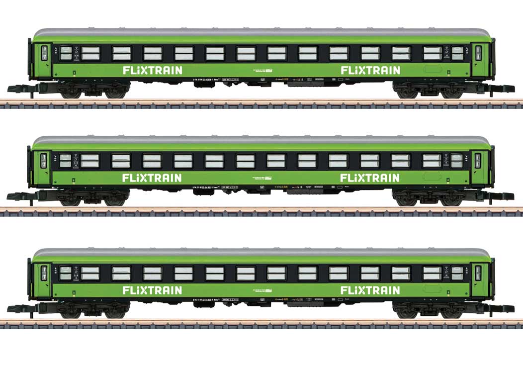 Type Bmmz 264.4F and 264.4 Coach 3-Pack - Ready to Run -- Flixtrain (Era VI 2020, green, black, white)