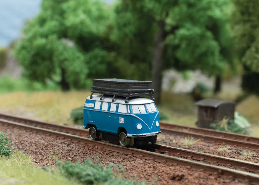 Class KLV Volkswagen T1 Inspection Van - Standard DC -- Wolff Walsrode (Era IV, blue)-2