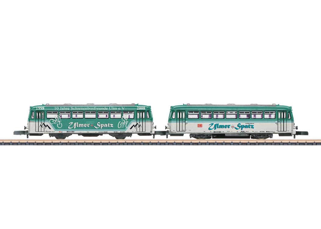 Class 798 Diesel Railcar w/998 Trailer   - Standard DC -- German Railroad DB Regio DB AG Ulmer Spatz (Era VI 2008, green, blue, white)