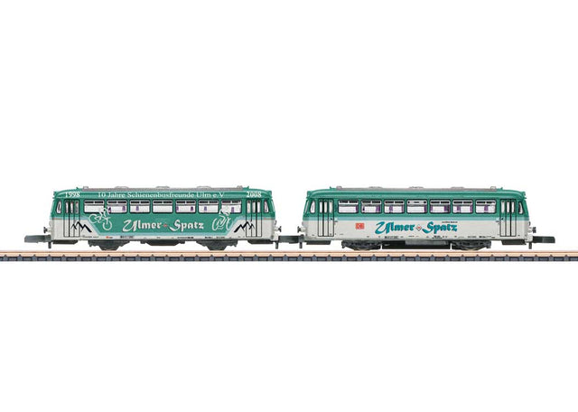 Class 798 Diesel Railcar w/998 Trailer   - Standard DC -- German Railroad DB Regio DB AG Ulmer Spatz (Era VI 2008, green, blue, white)