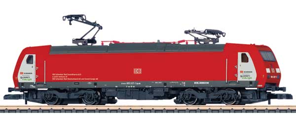 Bombardier TRAXX Class 185.2 Electric - Standard DC -- DB Schenker Rail Scandinavia (Era VI 2017-2018, red, gray, white)