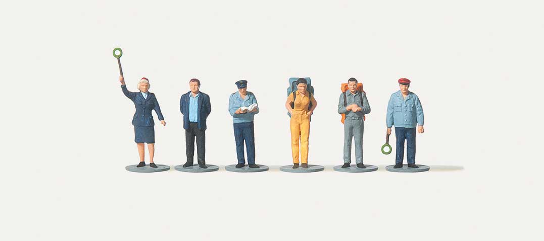 East German Railroad Staff -- pkg(6)