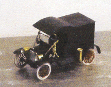 1913 Delivery Van w/Decals - Kit -- pkg(2)