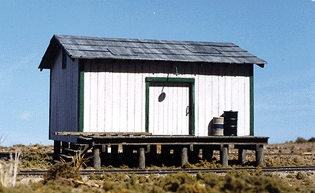 Maintenance-of-Way Shed -- 3 x 4"  7.6 x 10.2cm