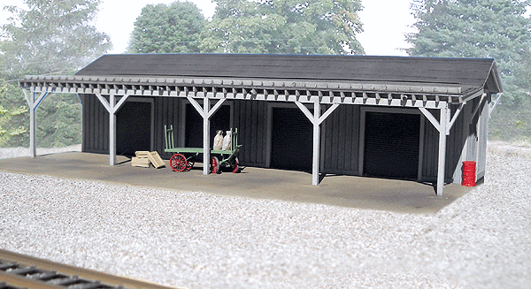 Chesapeake & Ohio Quinnimont Express Building -- 9-1/2 x 5-9/10"