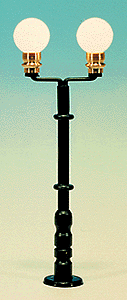 Lampposts -- Double Park Light (green) 2-3/8" 5.9cm