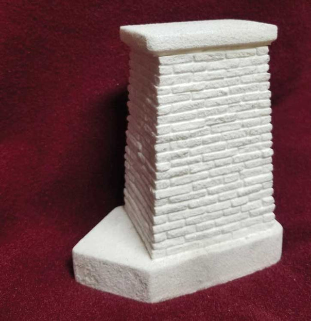 Deck Bridge Abutment - 4 x 2-3/8 x 4-7/8"  10.2 x 6 x 12.4cm -- Broken Face Granite (Includes 2-1/2"  6.4cm Wide Cap)