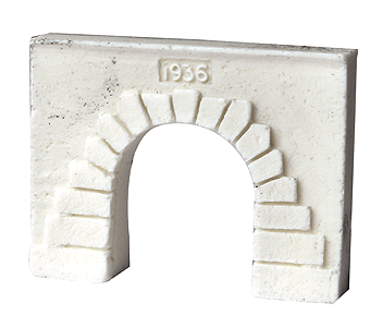 Concrete Tunnel Portal -- 2-3/8 x 1-3/4"  5.9 x 4.4cm-1
