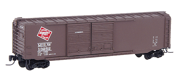 50' Standard Double-Door Boxcar w/Magne-Matic Couplers -- Milwaukee Road #13252 (Boxcar Red, red & white CMStP&P herald)