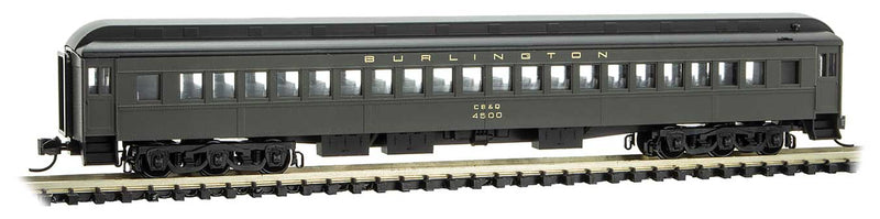 78' Heavyweight Single-Window Coach - Ready to Run -- Chicago, Burlington & Quincy 4500 (Pullman Green, black)