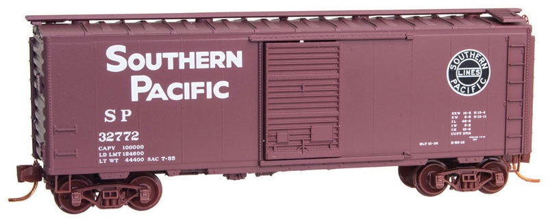 40' Single-Door Boxcar - Ready to Run -- Southern Pacific #32772 (Boxcar Red, black Lines Logo, 1972 Series #9)