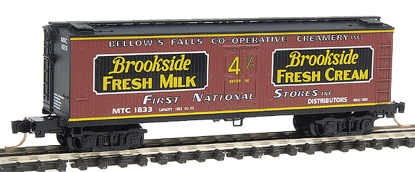 40' Double Sheathed Wood Reefer w/Horizontal Brakewheel -- Bellows Falls Creamery MTC #1833 (tuscan, black w/Brookside Billboards)