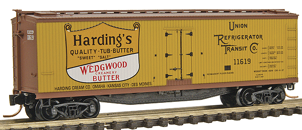 40' Double-Sheathed Wood Reefer w/Vertical Brake Wheel -- Harding Cream Co. URTX #11619 (Boxcar Red w/Reefer Yellow Sides)