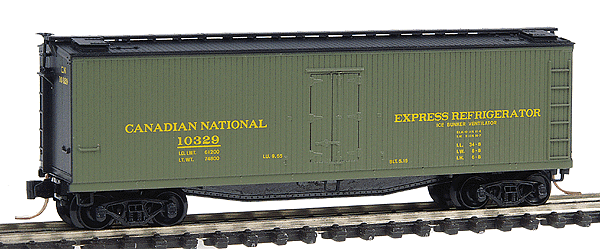 40' Double-Sheathed Wood Reefer w/Vertical Brake Wheel -- Canadian National #10329 (black roof & ends, green sides, yellow lettering)