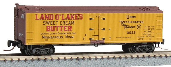 40' Wood Reefer - Ready to Run -- Union Refrigerator Transit #10133 (yellow, brown, Land O' Lakes Butter Logo)