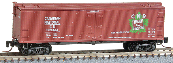 40' Wood Reefer - Ready to Run -- Canadian National #209344 (Boxcar Red, green, CNR Leaf Logo)