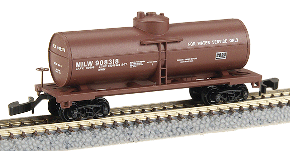 39' Single Dome Tank Car; MILW #908318 (Oxide Red, white; Water Service) -- w/Marklin(R) Couplers