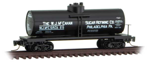 39' Single-Dome Tank Car - Ready to Run -- McCahan Sugar Refining Company 25 (black, white, Sweet Liquid Series 9)