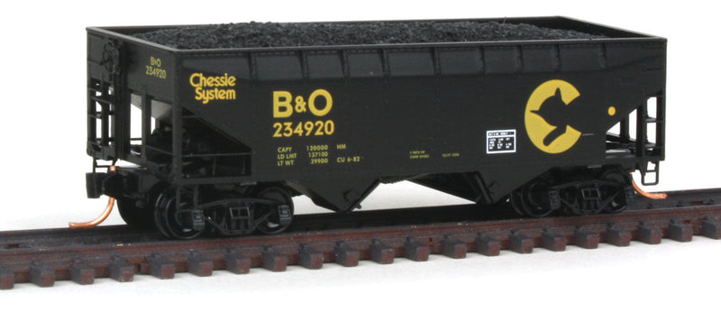 33' 2-Bay Offset Side Hopper - Ready to Run -- Chessie System B&O #234920 (black, yellow)