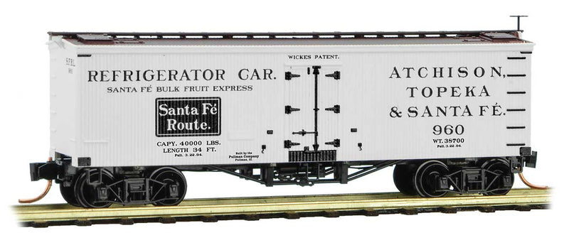 36' Wood-Sheathed Ice Reefer - Ready to Run -- Santa Fe 960 (white, black, Early Santa Fe Route Logo)
