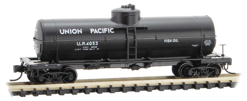 39' Single-Dome Tank Car - Ready to Run -- Union Pacific 4053 (black, Fish Oil Service)