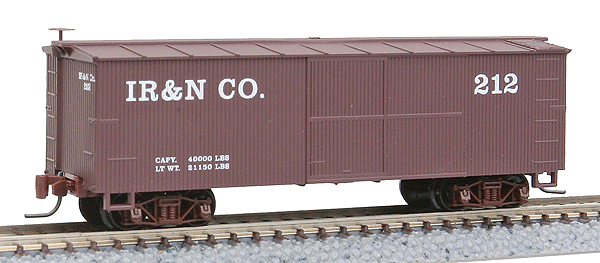 30' Single-Door Wood Boxcar - Ready to Run -- Ilwaco Railway & Navigation Co. #212 (Boxcar Red, white)