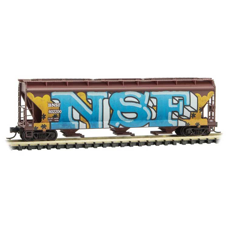 ACF 3-Bay Center Flow Covered Hopper with Elongated Hatches - Ready to Run -- BNSF Railway 402200 (Weathered, Boxcar Red, NSF Graffiti)-1
