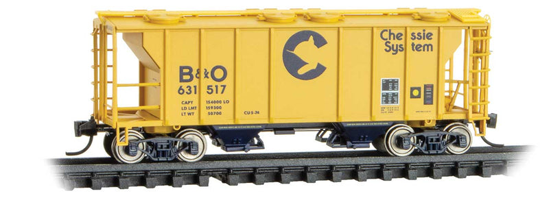 PS-2 2-Bay Covered Hopper - Ready to Run -- Chessie System B&O #631517 (yellow, blue)