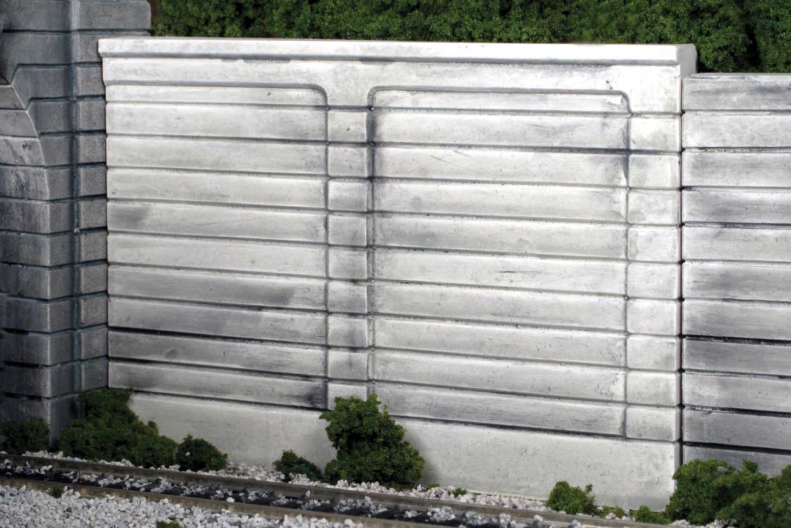 Retaining Wall -- Poured Concrete pkg(2)