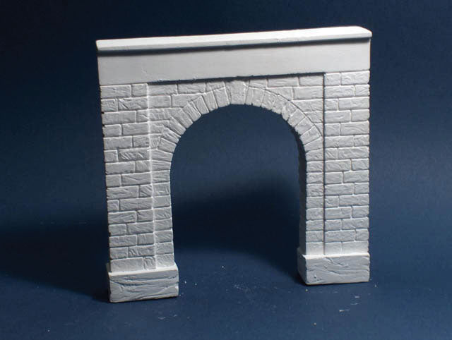 Single-Track Tunnel Portal -- Cut Stone (Clearance for S/Sn3/On3/On30)