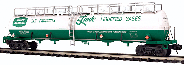 20,000-Gallon 4-Compartment Tank Car - 3-Rail - Ready to Run - Premier -- Union Carbide/Linde Gases LTCX (white, green)