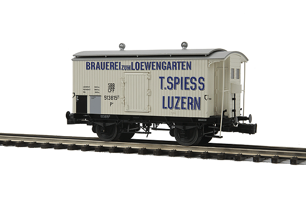 Premier European Beer Reefer w/Scale Wheels - Ready to Run -- Brauerei Loewengarten (cream, blue)