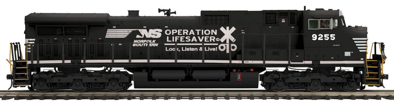Dash-9 w/Snd NS #9255