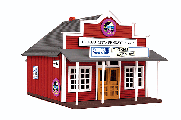 RailKing(R) Country Store w/Light - Assembled -- Jim's Train Shop 8-7/8 x 5-1/8 x 5-1/2"  22.5 x 13 x 14cm