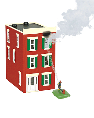 3-Story Town House on Fire - RailKing(R) -- Assembled