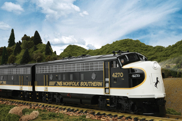 EMD F7 A-A Set w/Proto-Sound 3.0, DCC/DCS & Smoke - RailKing One Gauge -- Norfolk Southern #4270, 4271 (Executive Scheme, black, white, gold)-1