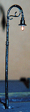 Streetlight -- Bishop's Crook Lamp-Single