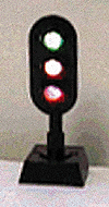 Ground Type Dwarf Signal -- 3-Light