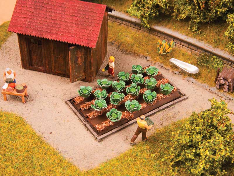Garden Plot - Assembled - Deco Minis -- 16 White Cabbage Plants