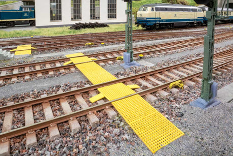 Step Grate/Railway Worker Pedestrian Crossing -- Laser-Cut Kit - Yellow 11-1/4 x 9/16"  28.5 x 1.4cm-2