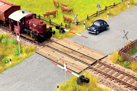 Wood Plank Grade Crossing -- Kit - 3-1/8 x 1/2"  8 x 1.3cm