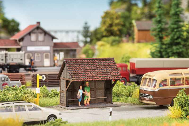 Wood Bus Shelter -- Laser-Cut Wood Kit - 2 x 1-1/4 x 1-11/16"  5 x 3.2 x 4.3cm-1