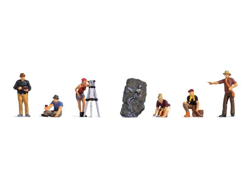 Archaeologists with Accessories -- pkg(6)